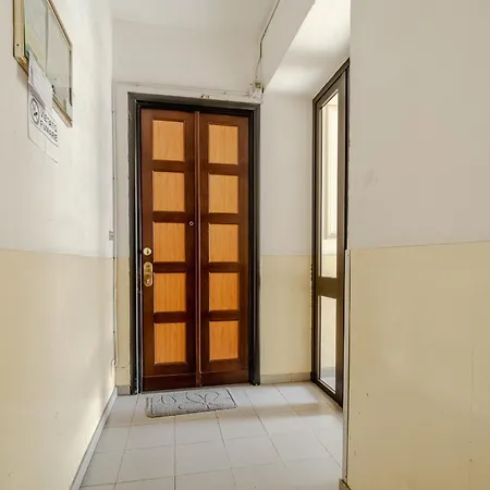 Guesthost - North Cozy Nest Apartman *