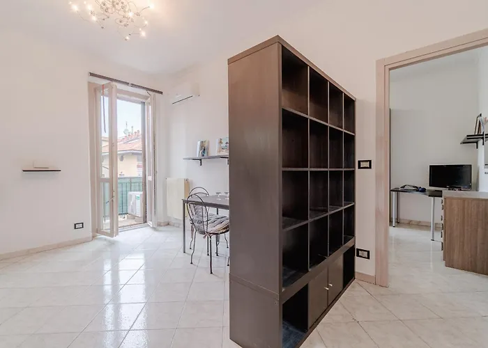 Guesthost - North Cozy Nest Apartment